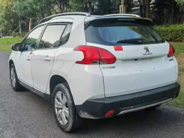 2014 Peugeot e2008 с пробегом 130 000 км