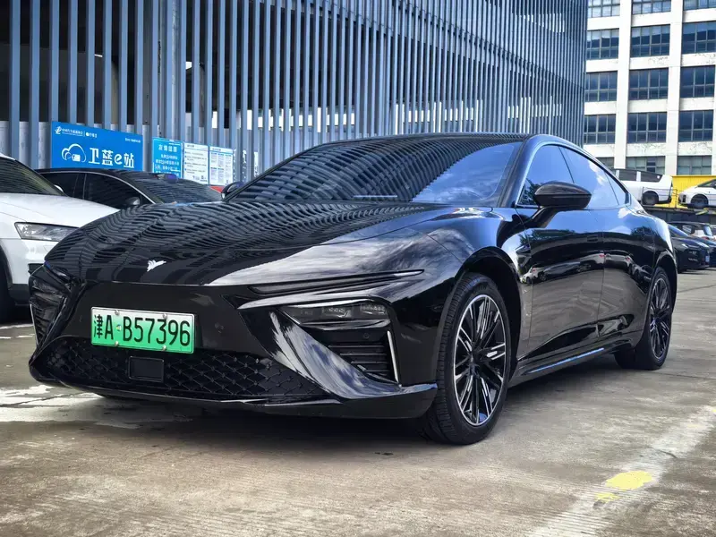 2024 Hozon Nezha S с пробегом 40 000 км