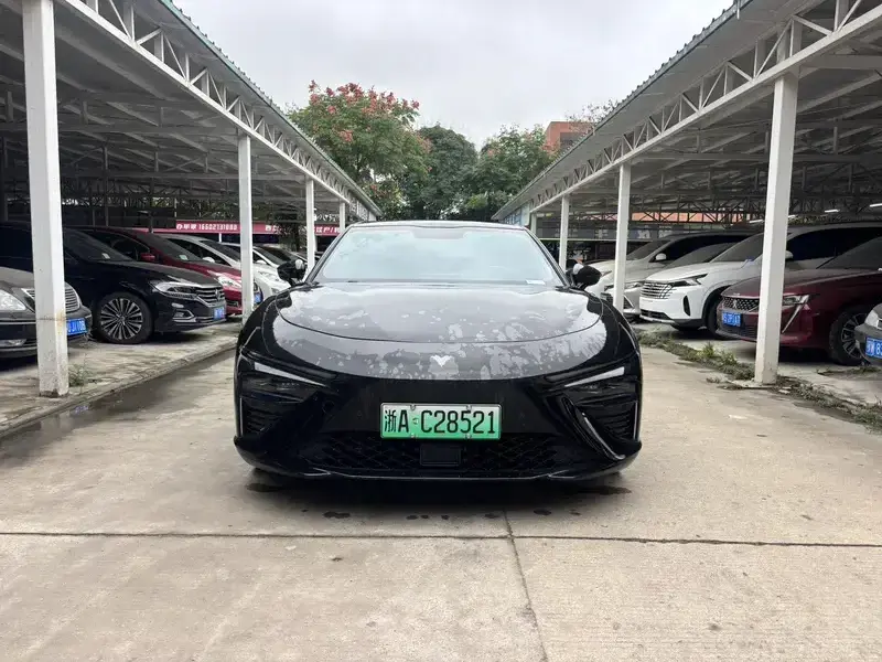 2023 Hozon Nezha S с пробегом 58 000 км