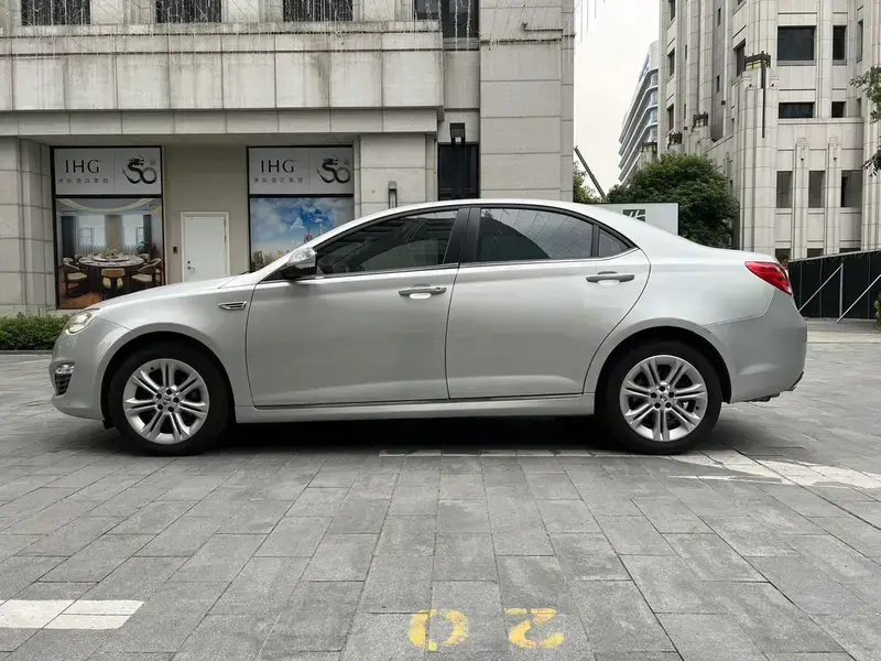 2013 Roewe 550 с пробегом 31 000 км
