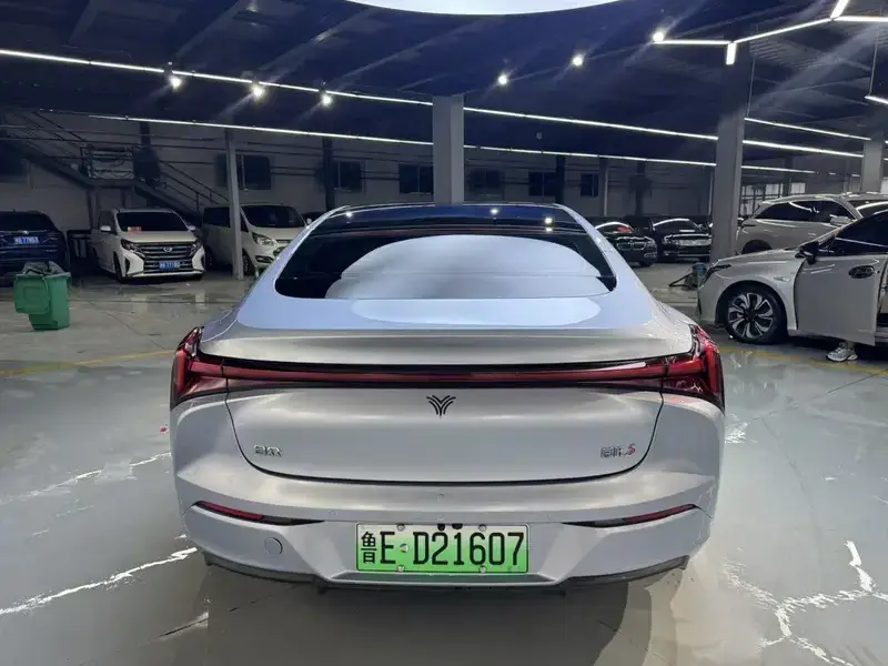 2024 Hozon Nezha S с пробегом 59 000 км