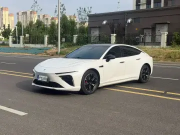 2022 Hozon Nezha S с пробегом 54 000 км