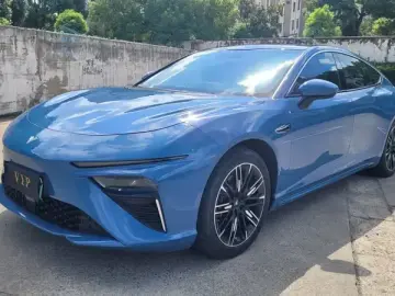 2023 Hozon Nezha S с пробегом 25 500 км