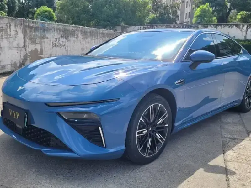 2023 Hozon Nezha S с пробегом 25 500 км