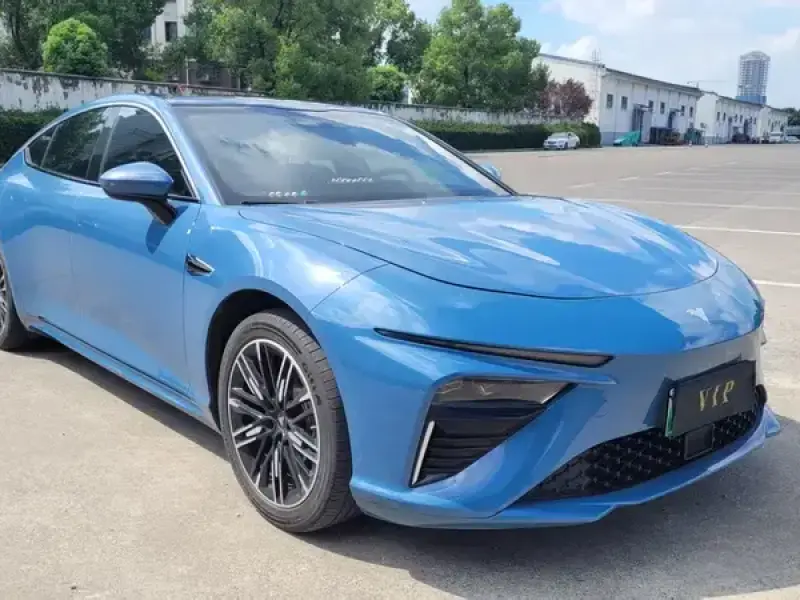 2023 Hozon Nezha S с пробегом 25 500 км