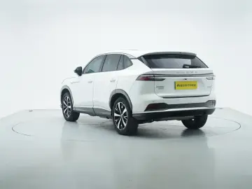 2024 Roewe D5X DMH с пробегом 27 100 км