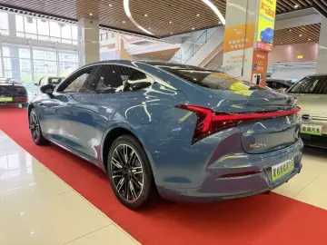2024 Hozon Nezha S с пробегом 30 000 км