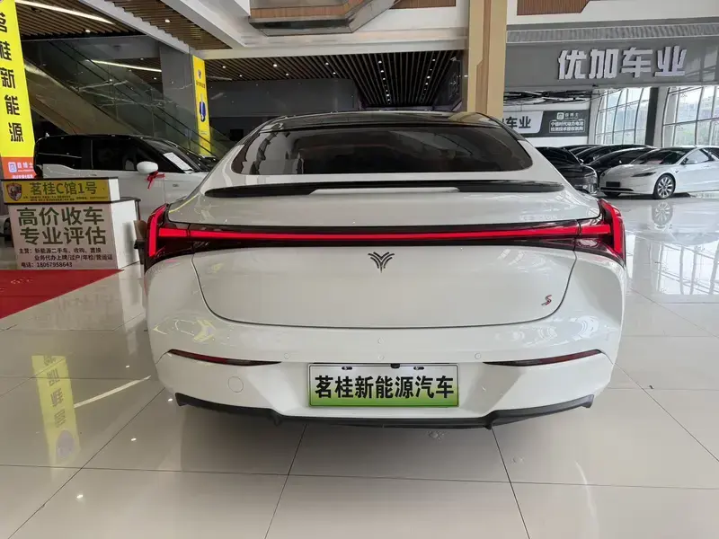 2024 Hozon Nezha S с пробегом 56 000 км