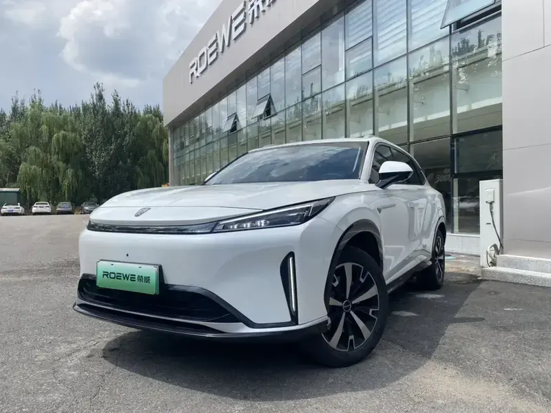 2024 Roewe D5X DMH с пробегом 34 000 км