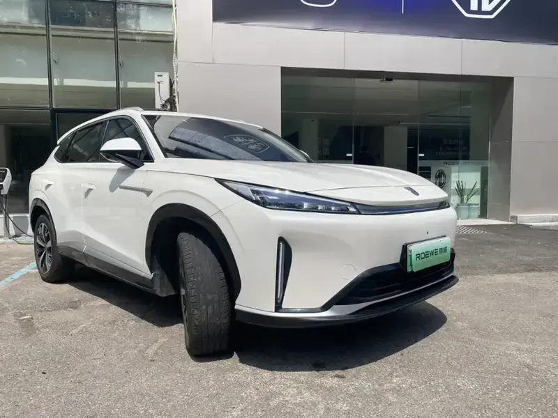 2024 Roewe D5X DMH с пробегом 34 000 км