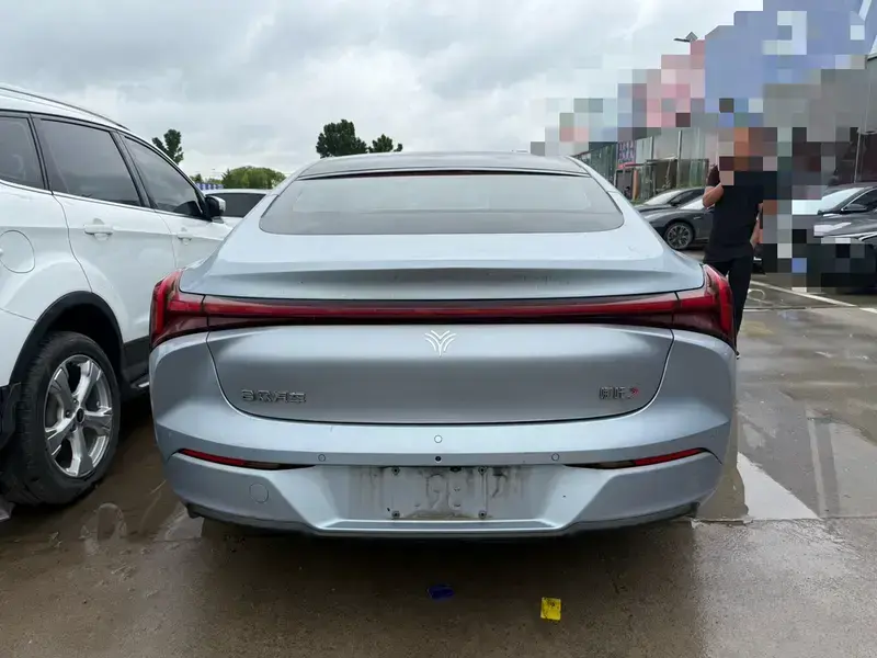 2022 Hozon Nezha S с пробегом 47 000 км
