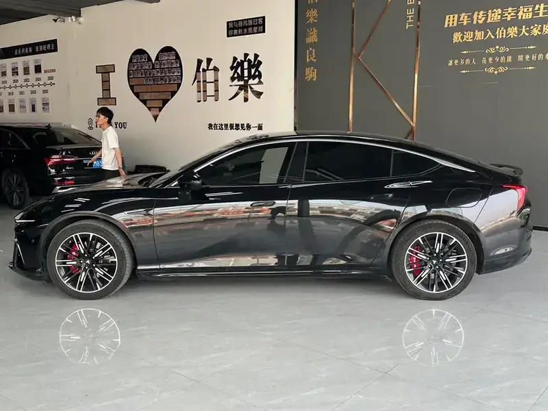 2022 Hozon Nezha S с пробегом 44 000 км