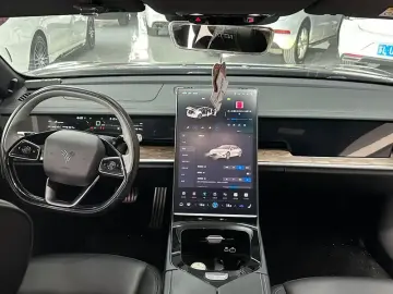 2022 Hozon Nezha S с пробегом 44 000 км