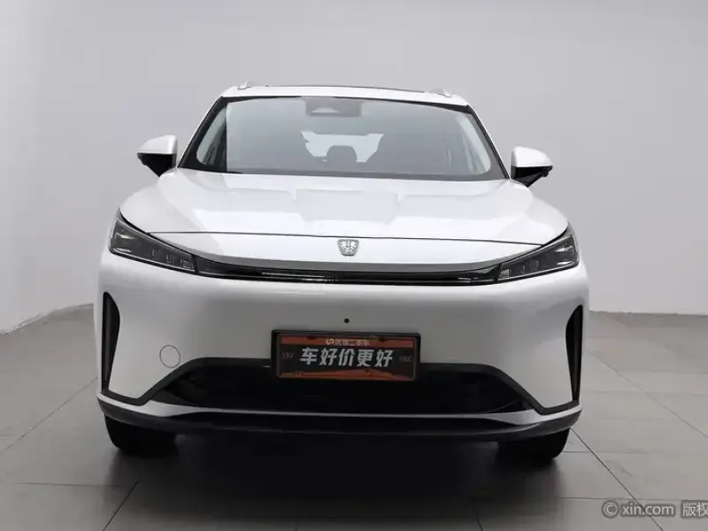2024 Roewe D5X DMH с пробегом 34 800 км