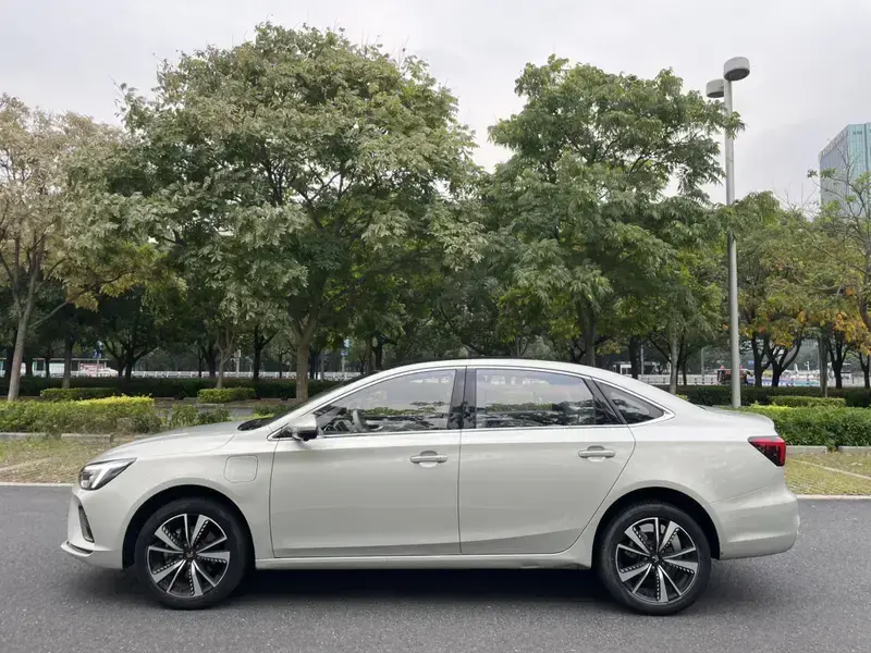 2021 Roewe Feifan ER6 с пробегом 58 000 км