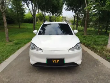 2022 Hozon Nezha V с пробегом 64 800 км
