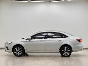2021 Roewe Feifan ER6 с пробегом 100 800 км