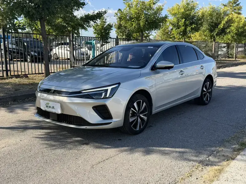 2020 Roewe Feifan ER6 с пробегом 135 000 км