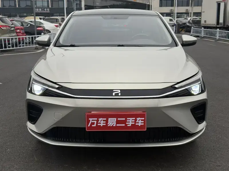 2020 Roewe Feifan ER6 с пробегом 98 000 км