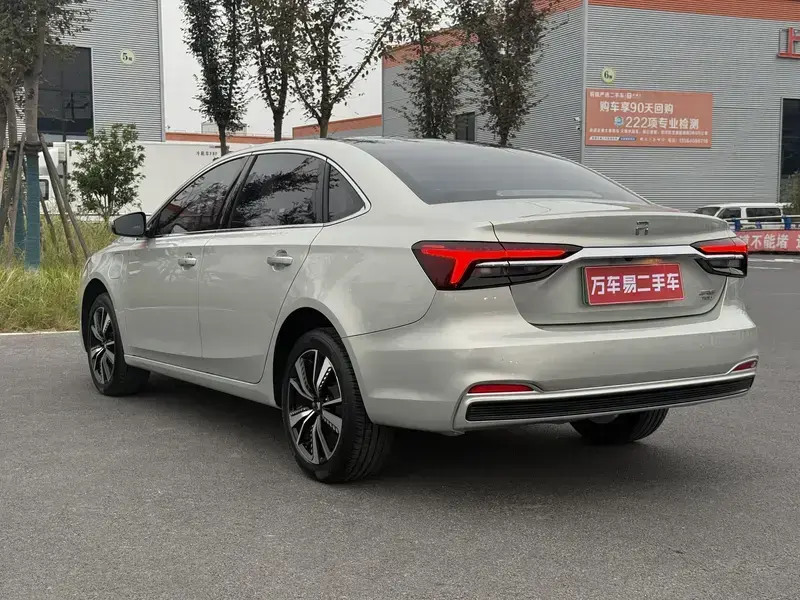 2020 Roewe Feifan ER6 с пробегом 98 000 км