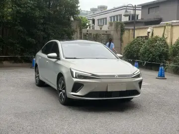 2021 Roewe Feifan ER6 с пробегом 39 000 км