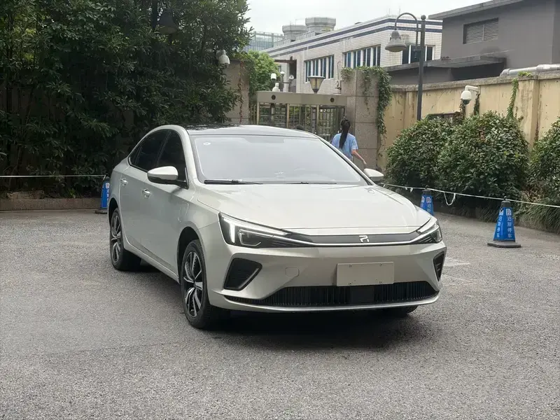 2021 Roewe Feifan ER6 с пробегом 39 000 км