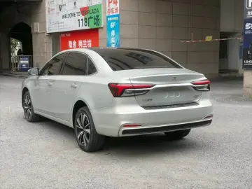 2021 Roewe Feifan ER6 с пробегом 39 000 км