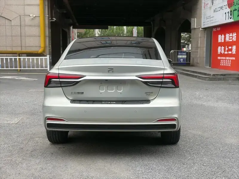 2021 Roewe Feifan ER6 с пробегом 39 000 км