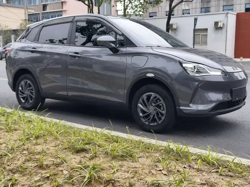 2022 Hozon Nezha V с пробегом 94 000 км