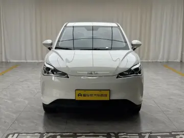 2022 Hozon Nezha V с пробегом 13 500 км