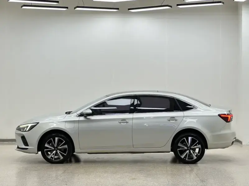 2021 Roewe Feifan ER6 с пробегом 152 000 км