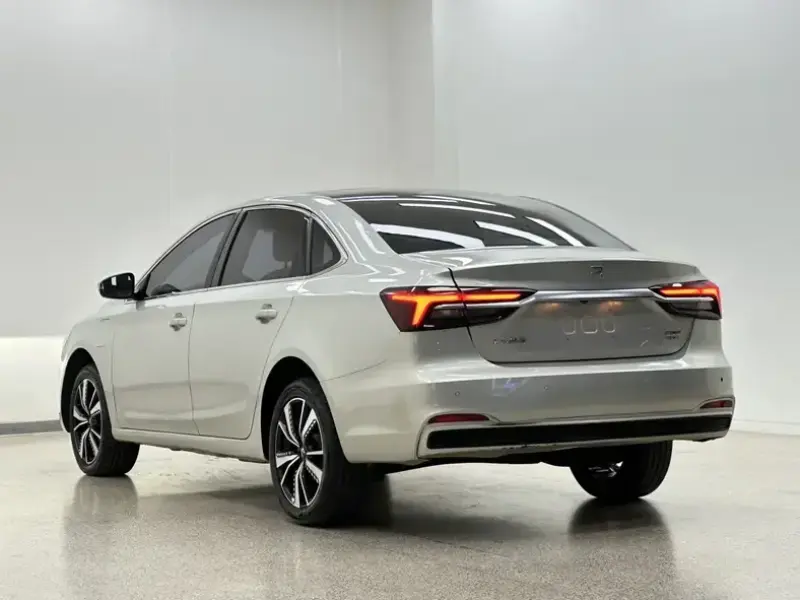 2021 Roewe Feifan ER6 с пробегом 152 000 км