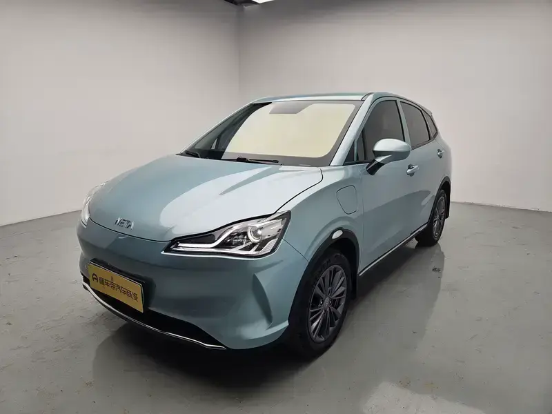 2022 Hozon Nezha V с пробегом 35 200 км