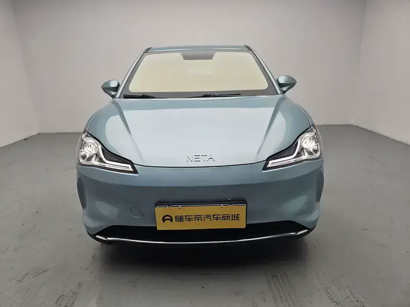 2022 Hozon Nezha V с пробегом 35 200 км