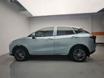 2022 Hozon Nezha V с пробегом 35 200 км