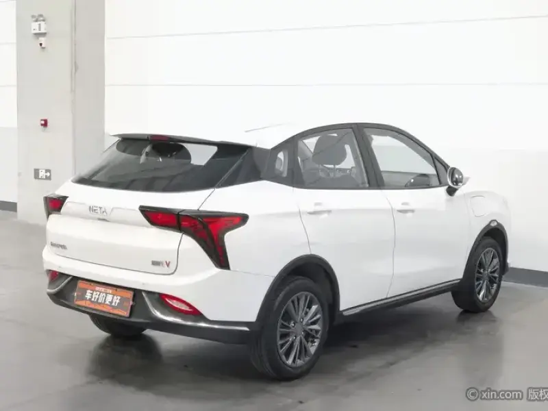 2022 Hozon Nezha V с пробегом 84 200 км