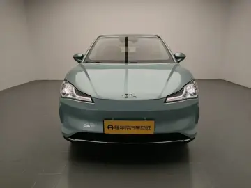 2022 Hozon Nezha V с пробегом 40 700 км