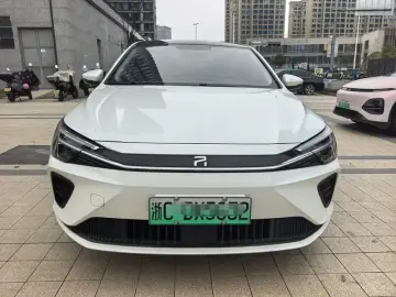 2021 Roewe Feifan ER6 с пробегом 140 000 км