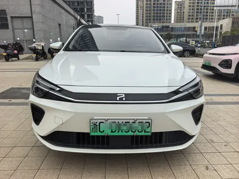 2021 Roewe Feifan ER6 с пробегом 140 000 км