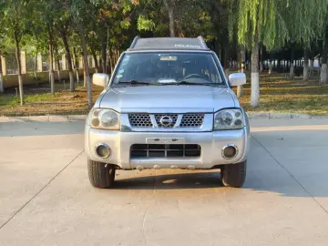 2013 Nissan Paladin с пробегом 120 000 км