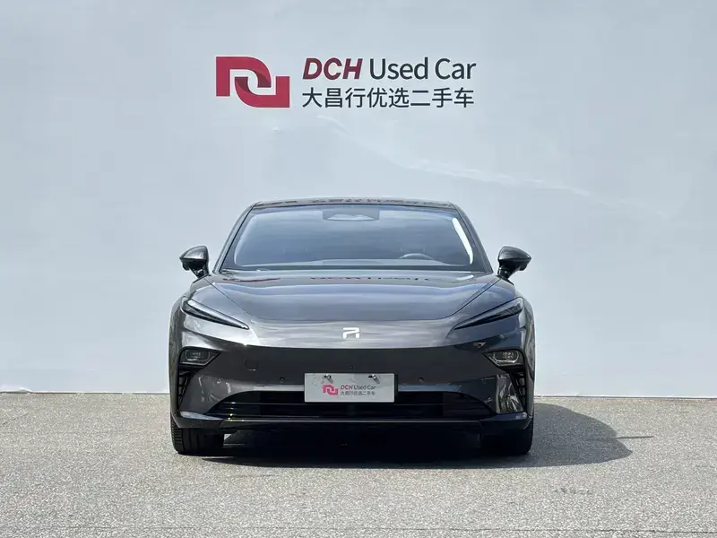 2023 Roewe Rising Auto F7 с пробегом 21 000 км