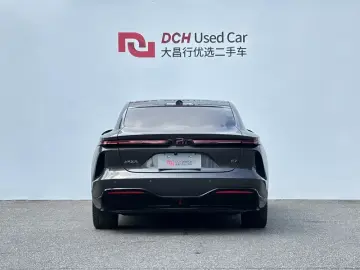 2023 Roewe Rising Auto F7 с пробегом 21 000 км