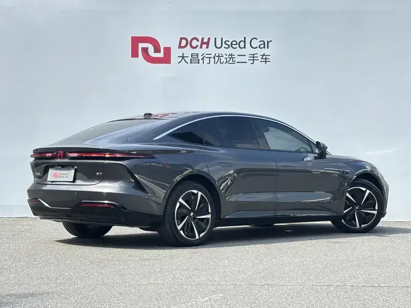 2023 Roewe Rising Auto F7 с пробегом 21 000 км