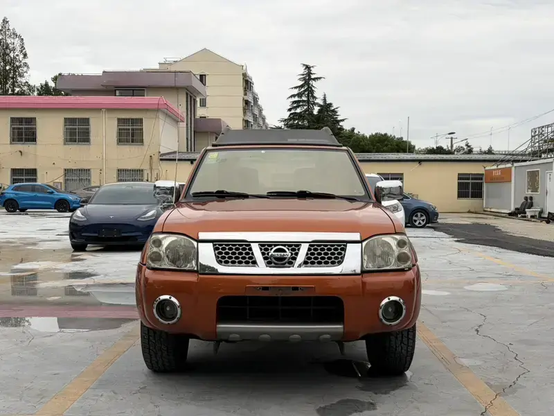 2010 Nissan Paladin с пробегом 170 000 км