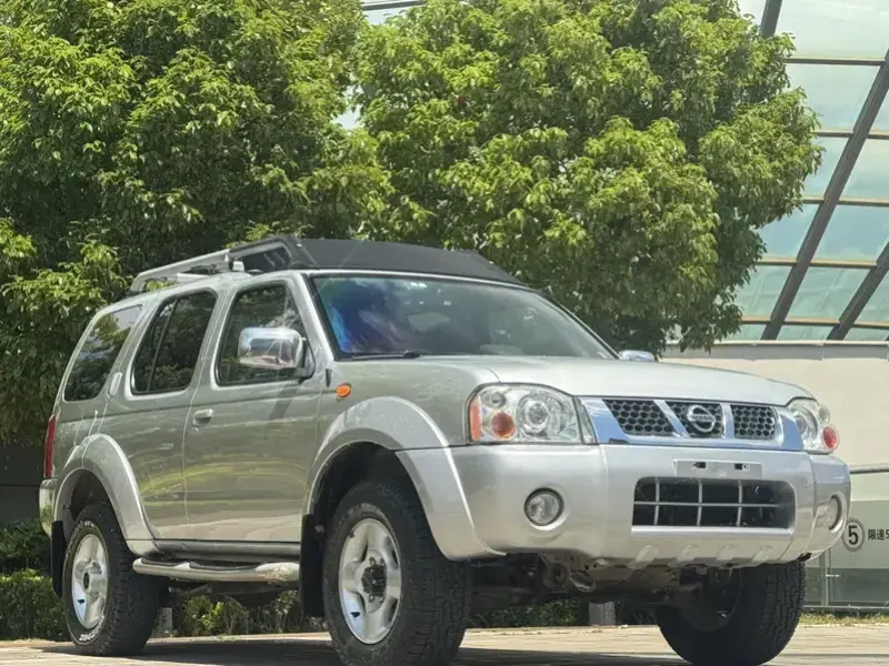 2006 Nissan Paladin с пробегом 230 000 км