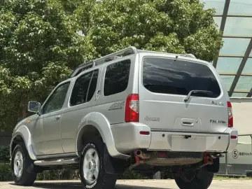 2006 Nissan Paladin с пробегом 230 000 км
