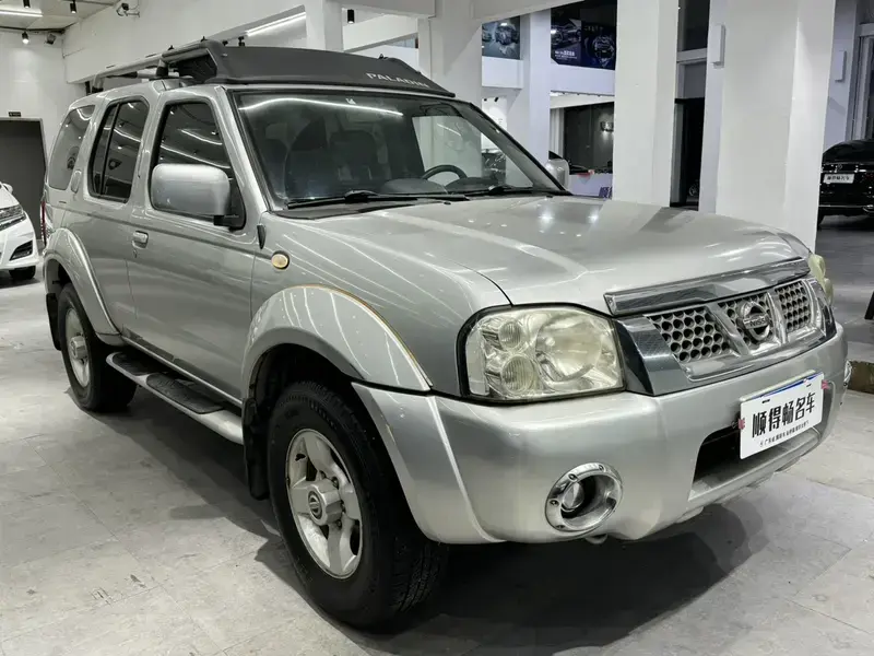 2013 Nissan Paladin с пробегом 170 000 км
