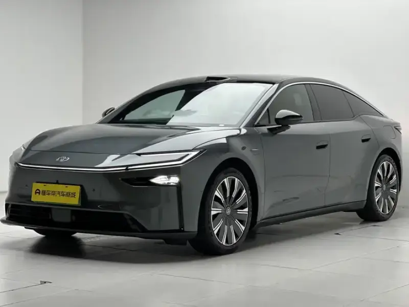2026 Ora Toyota bz7 с пробегом 5 800 км