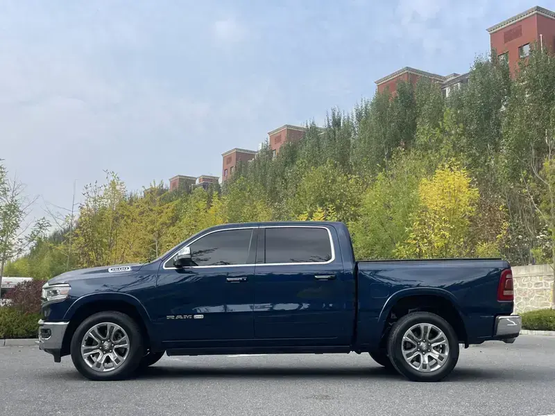 2024 Ram RAM Trucks с пробегом 19 000 км