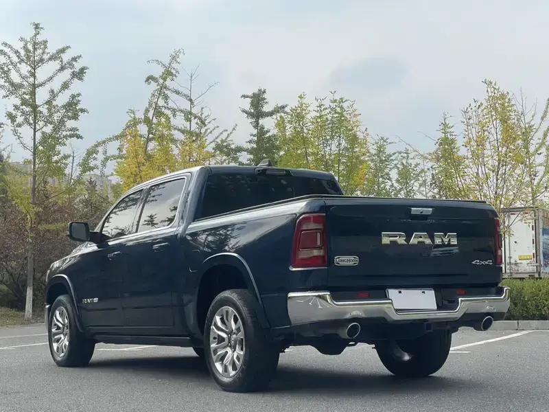 2024 Ram RAM Trucks с пробегом 19 000 км